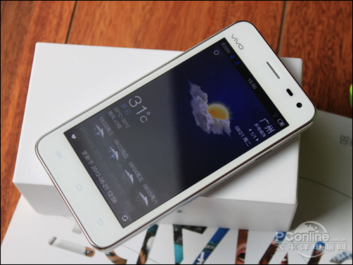 步步高VIVO手机充电时有闪电的标志正常吗-v