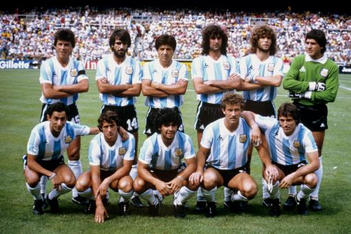老照片-1982阿根廷阵容 马拉多纳那时只是小字