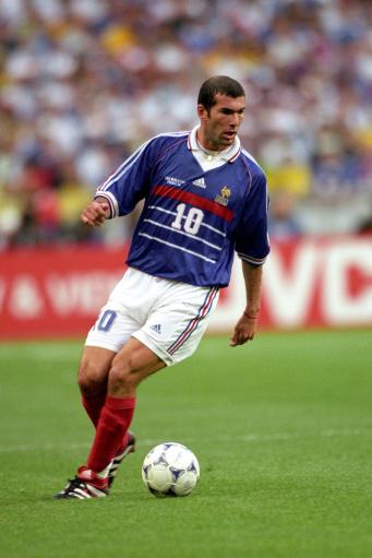 老照片-1998世界杯 齐达内成为法国的神_老照