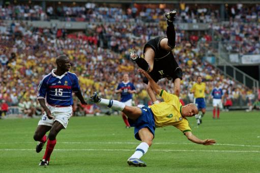 老照片-1998世界杯决赛 罗纳尔多遭遇滑铁卢_