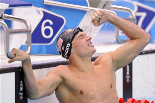 الامريكي لوشتي يحطم الرقم العالمي ليفوز بالميدالية الذهبية لسباحة الظهر 200م رجال