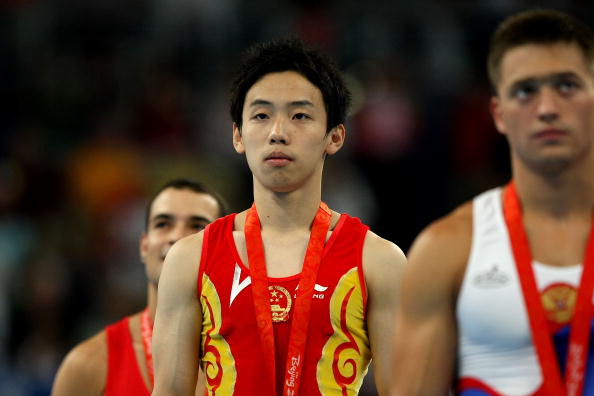图文-奥运男子自由体操决赛 邹凯引领前三名