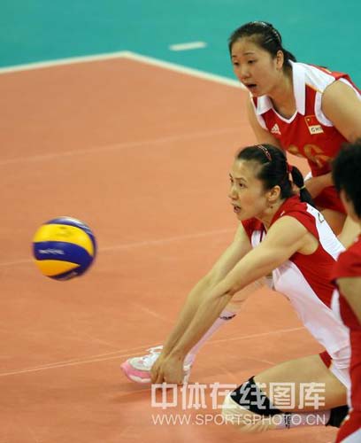 图文-[奥运会]中国女排3-1逆转波兰 周苏红救险