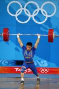 图文-举重男子69公斤级比赛 廖辉发威一举成名