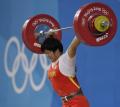 图文-女子举重69公斤级决赛 刘春红向梦想靠近