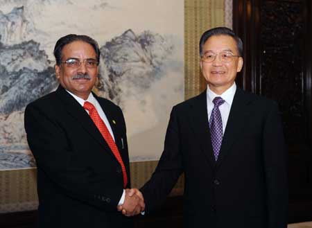 Chinese premier meets new Nepali PM