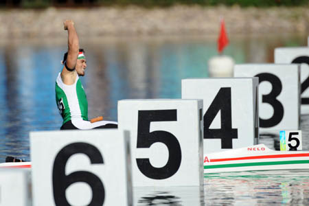 Vajda of Hungary wins men's canoe single (C1) 1,000m gold 