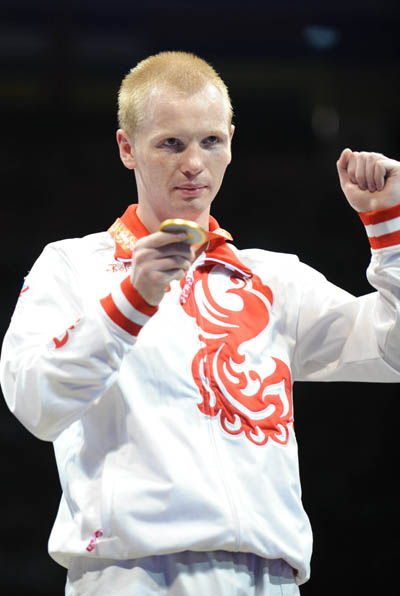 Tishchenko wins gold in Boxing lightweight class