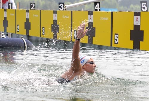 Photos: Ilchecko takes gold in Women's 10km Marathon Swimming