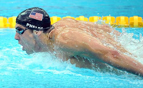 Phelps se cuelga otro oro en 200M mariposa con nuevo récord mundial 