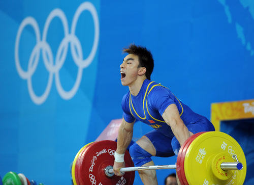 Liao Hui hat beim Gewichtheben bis 69 Kilogramm die 13. Goldmedaille gewonnen