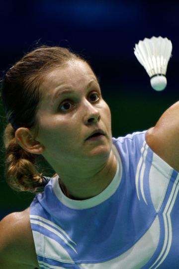 图文-10日羽毛球女单赛况 斯拉德科瓦在比赛中