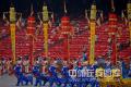 图文-北京奥运会开幕式垫场表演 舞狮团队入场