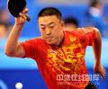 图文-乒乓球中国男团出征预赛 马琳回球很轻松