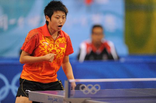 图文-乒乓球女单郭跃晋级半决赛 郭跃庆祝得分