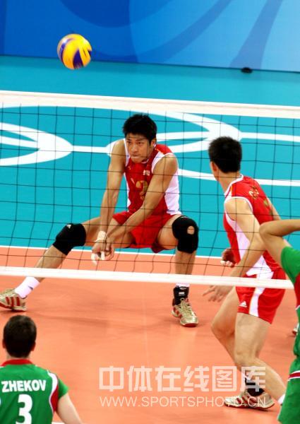 图文-[男排小组赛]中国1-3保加利亚 接好球是关键