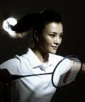 图文-刘孜羽毛球时尚写真 为选手助威加油