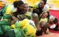 图文-[奥运]女排巴西3-1美国 巴西姑娘倒地庆祝胜利