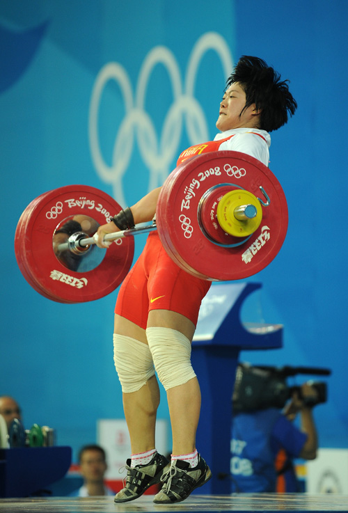 图文-[奥运]举重女子69公斤级 刘春红越战越勇