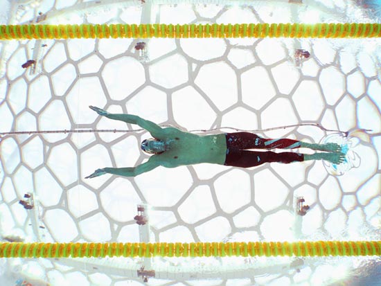 图文-奥运游泳经典瞬间回顾 水立方是他的水魔方