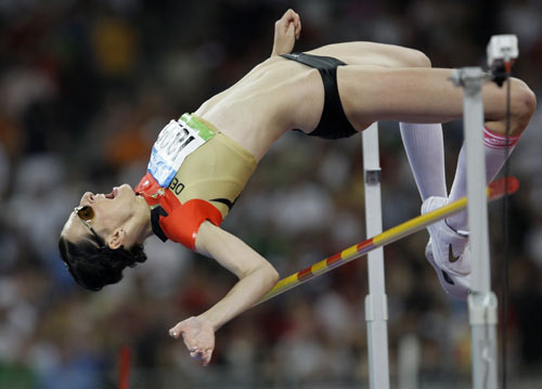 图文-田径女子跳高决赛打响 德国个性运动员