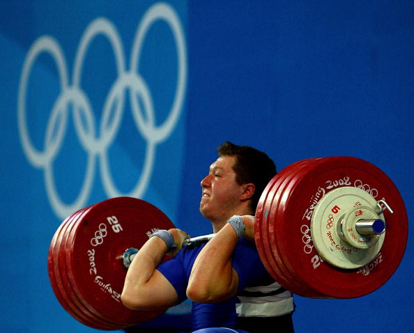 图文-男子举重105公斤级决赛 阿拉纳乌实力超强 