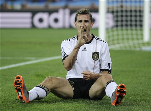 德国大胜初显冠军相 微博网友称其拯救世界杯