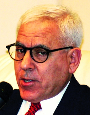 ����Ͷ�ʼ��ţ�The Carlyle Group����ʼ�˴�����³��˹̹