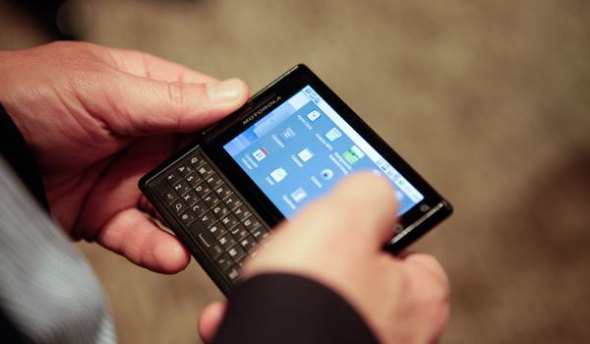 Ma Tuo Luo La Droid Zhi Neng Shou Ji Motolora Droid smartphone