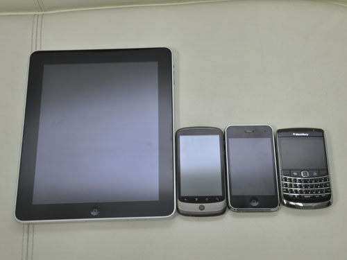 苹果iPad与三款热门智能手机外观对比_笔记本