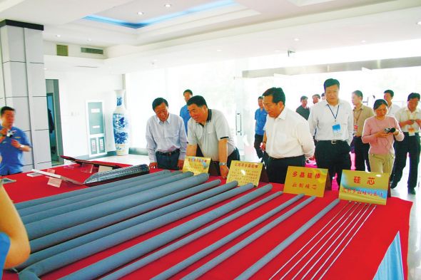 多晶硅投资过热产业亟须升级