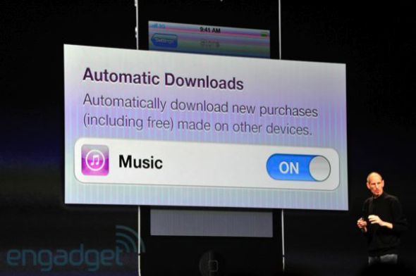 苹果发布全新云服务iCloud_手机