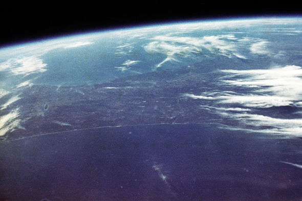 每日卫星照：1962年宇航员太空拍地球(图)