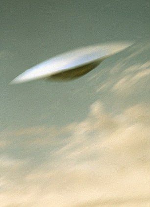 典型的UFO目击照片,通常比较模糊