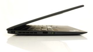 �󣺽�����Դ���������� USB 2.0 �� Wi-Fi����