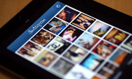 Instagram卖照片风波:用户上传文件到底归谁|用