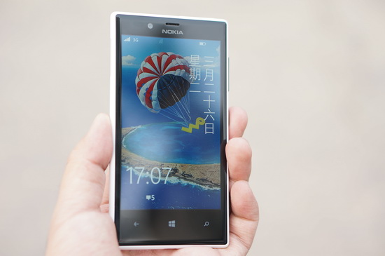 �ٻ�Ǯ������Lumia520/720����