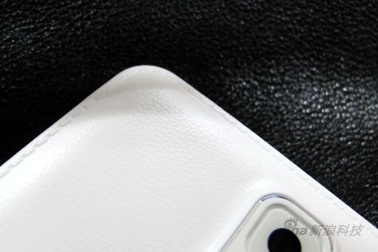 Note 3的皮革花纹后盖