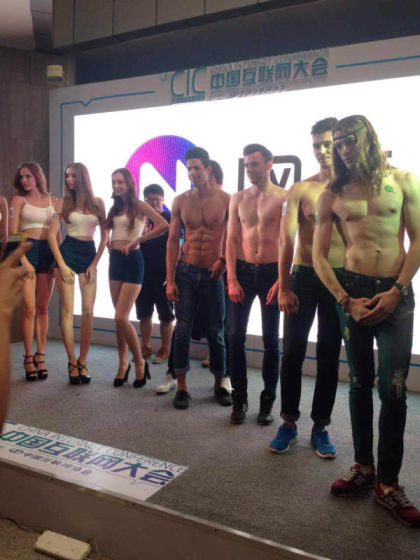 ���������������ӣ����к���