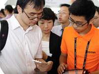 报告显示智能手机年底将占中国市场三分之二