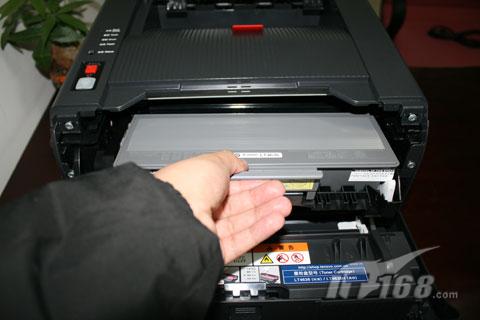1260984603_W7flcD.jpg
