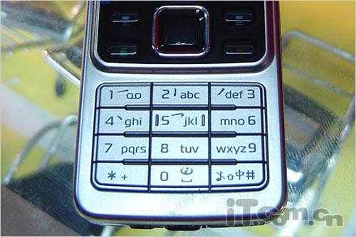 ���Ա�ɫŵ���ǳ���ֱ���6300��1599
