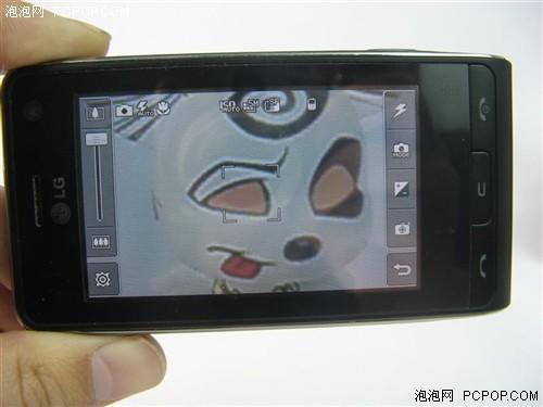 3寸触摸大屏LG专业拍照手机KU990试用(7)