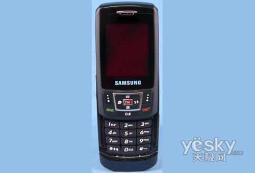 简约时尚三星发布CDMA滑盖手机R610