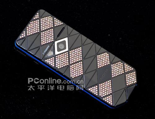 时尚新角度诺基亚水晶版7500美图赏(2)