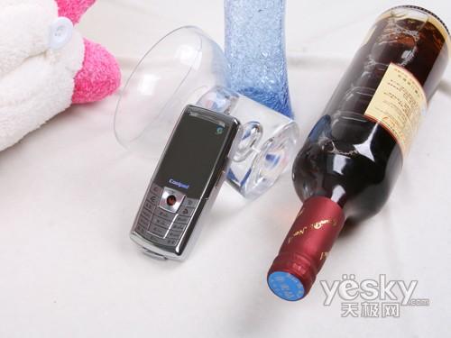 闪耀镜面酷派双模双待手机239评测(2)