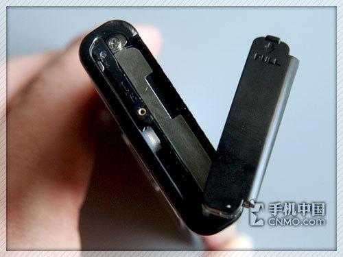 全金属无缝铸造CECT合金手机U600评测(3)