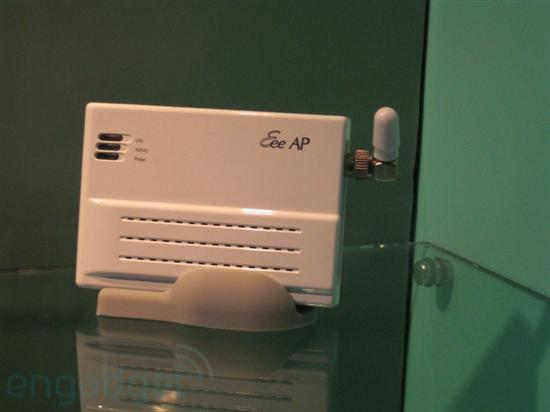 CeBIT2008��˶չʾ����EeePC����