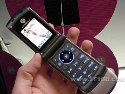 �Ͷ�ʵ��MOTO��������W375�л���680