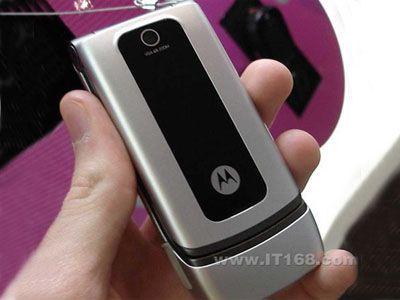 �Ͷ�ʵ��MOTO��������W375�л���680